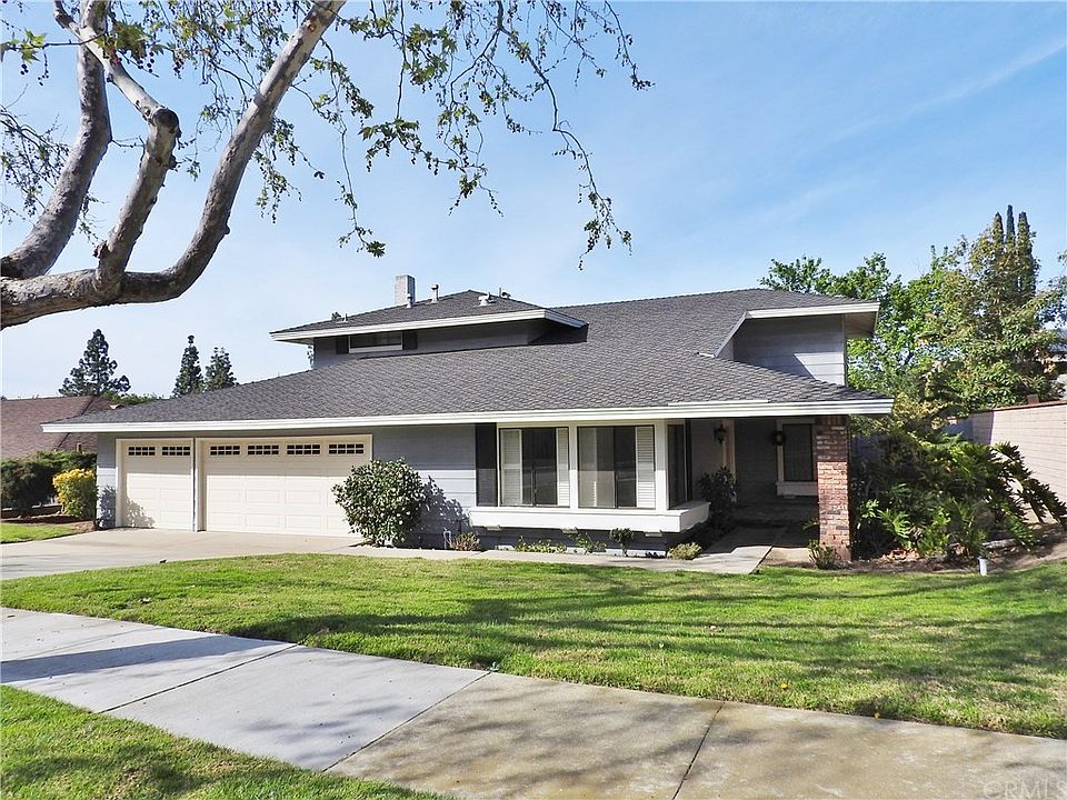 1st image of 2473 Bonnie Brae Ave