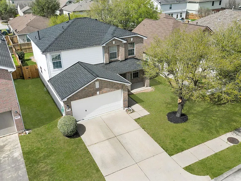 29207 Legends Hill Dr — Photo 24