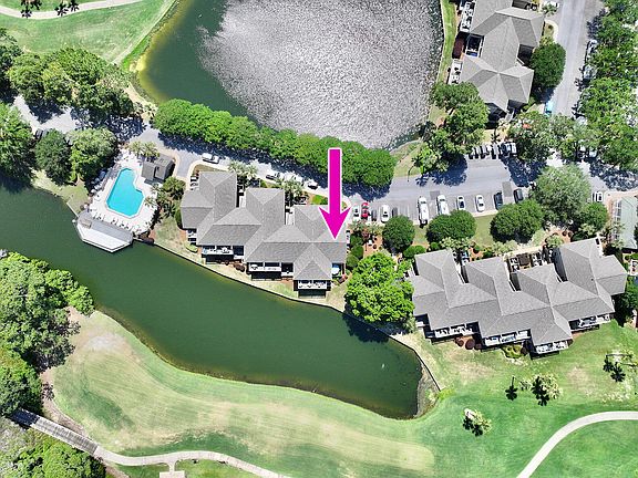 2nd image of 811 Harbour Point Dr #811