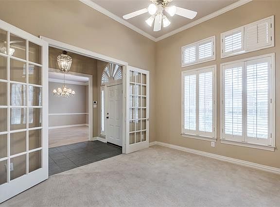 4th image of 651 Glen Lakes Dr
