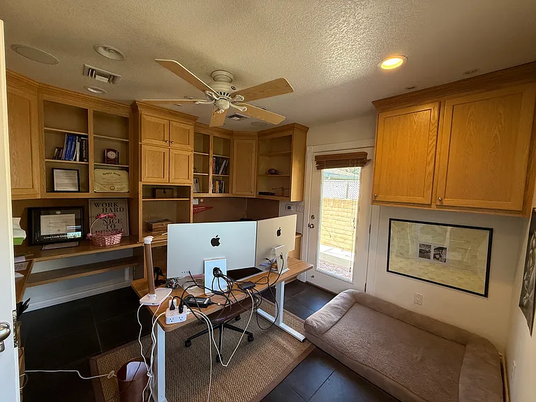 632 W Palm Ave — Photo 9