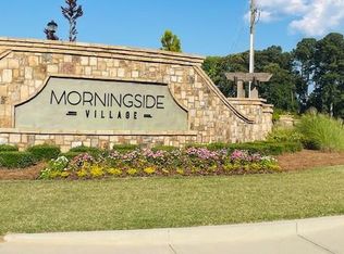 987 Sunny Lake Dr, Lawrenceville, GA 30043