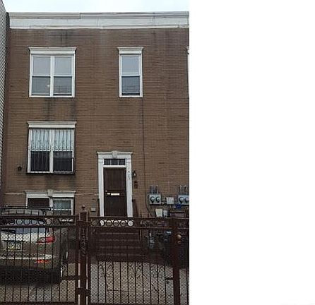 4th image of 1423 Bryant Ave