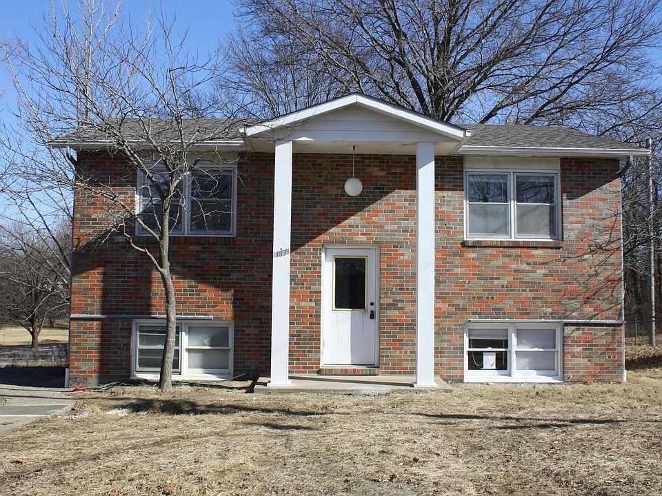 2nd image of 1614 Boyd Ln