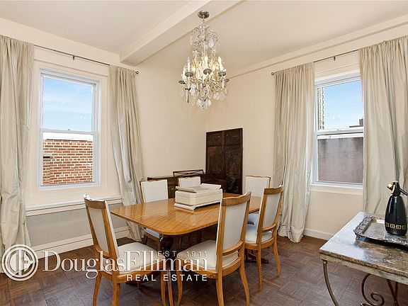 3rd image of 1050 Park Ave #Phb