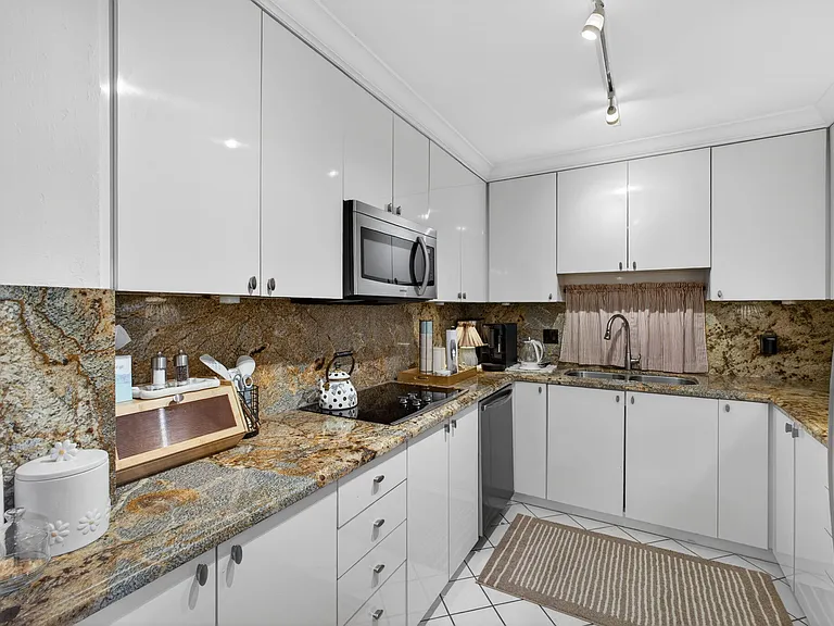 1801 S Flagler Dr #1104 — Photo 14