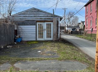 369 5th Ave, Troy, NY 12182