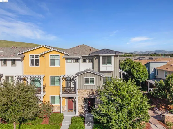 375 Basswood Cmn Unit 9, Livermore, CA 94551