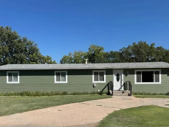 1190 Evergreen Dr, Phillipsburg, KS 67661