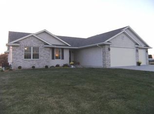 13950 101st Ave, Davenport, IA 52804