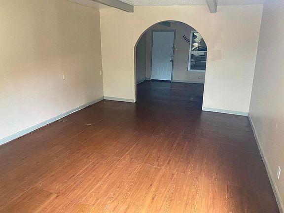 5th image of 1026 Pasadena