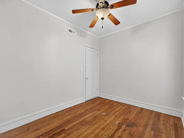 4147 N McVicker Ave #1 — Photo 16