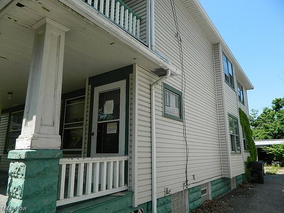 4th image of 3338 W 86th St