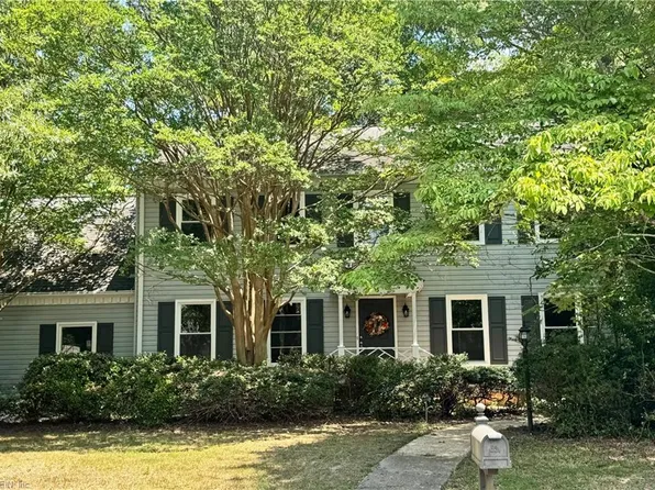 3 Katies Cir, Newport News, VA 23606