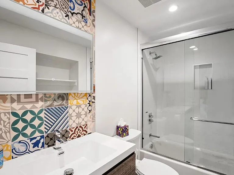 820 Foothill Ln — Photo 23