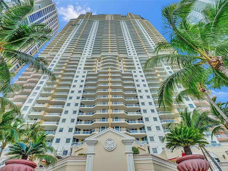 17875 Collins Ave #3005 — Photo 63