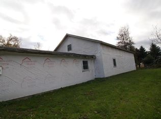 6632 S Ferris Rd, Carson City, MI 48811