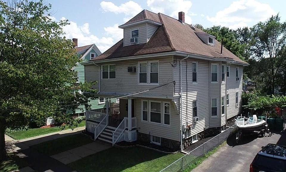 1st image of 48-50 Graves Ave