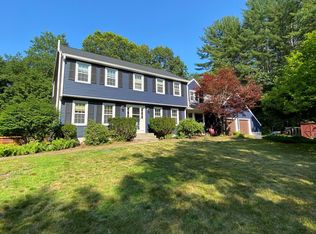 10 Roxanne Rd, Groton, MA 01450