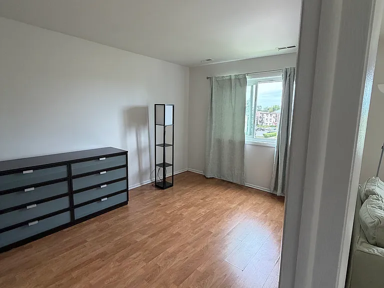 625 Huntington Commons Rd #308 — Photo 9