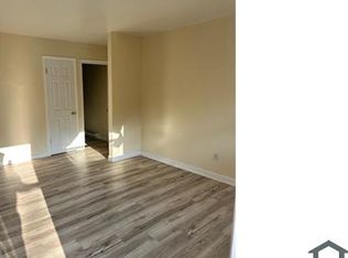 1104 S 2nd Ave, Hopewell, VA 23860