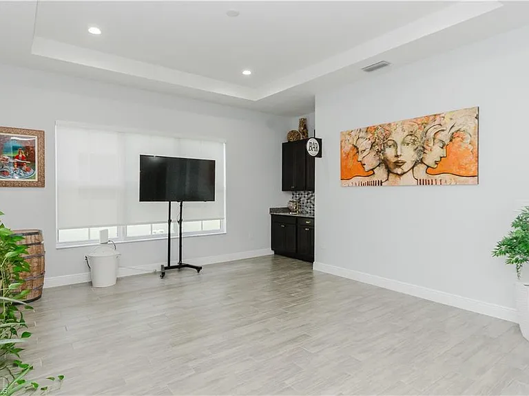 4870 Frattina St — Photo 3
