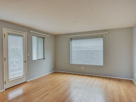 4th image of 485 SW Bayshore A201
