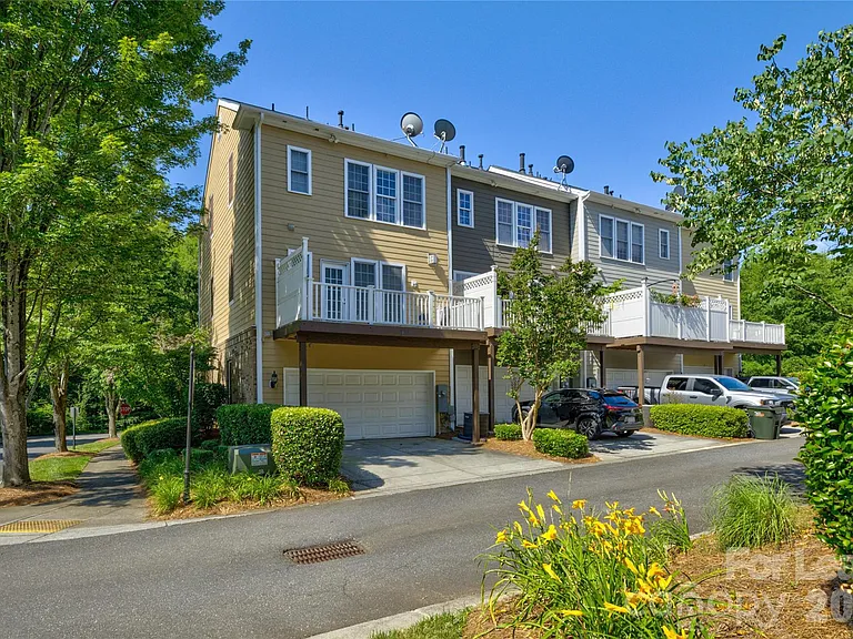 629 6th Baxter Xing — Photo 36