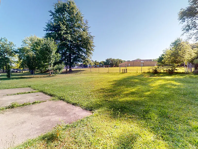 1159 Mulberry Ln — Photo 24