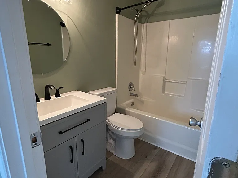 Bathroom for Bedroom 1