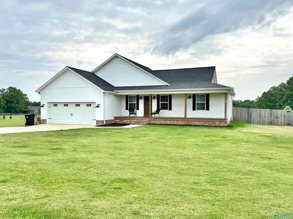 6 Michael Cir NE, Fort Payne, AL 35967