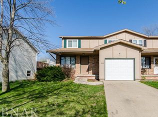 1307 Challis Dr, Bloomington, IL