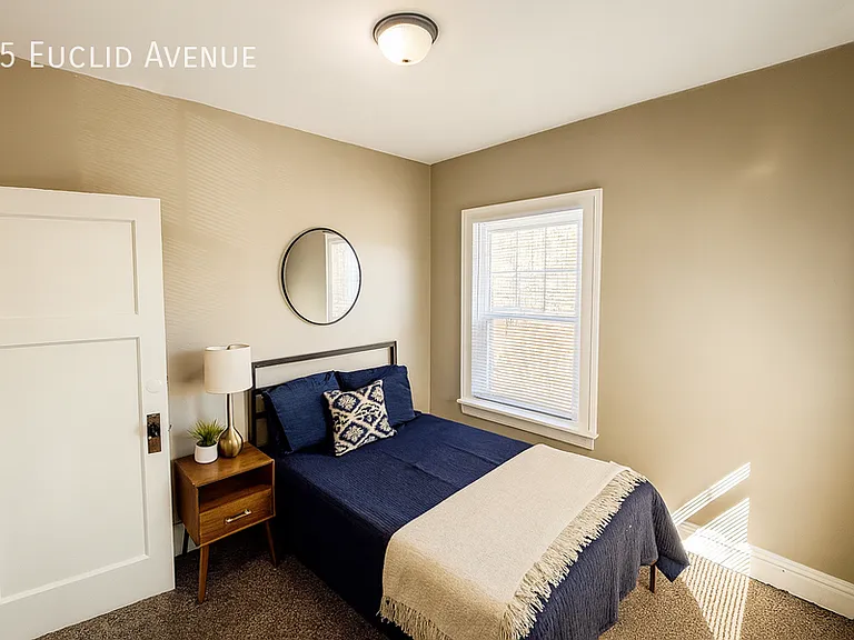 75 Euclid Ave — Photo 16