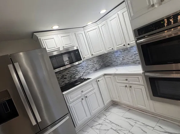 27 Campbell St, West Warwick, RI 02893