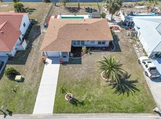 93 Rotonda Cir, Rotonda West, FL 33947