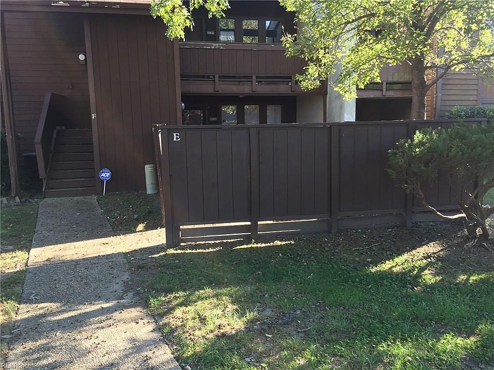 1st image of 577 Ayrshire Way APT E