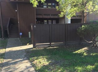 577 Ayrshire Way APT E, Newport News, VA 23602