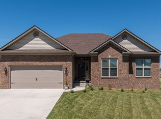 115 Lost Tree Dr, Georgetown, KY 40324