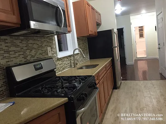 Rented by Alexiou Realty | media 31