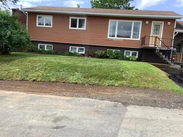 12 Fosters Road, Springdale, NL A0J1T0