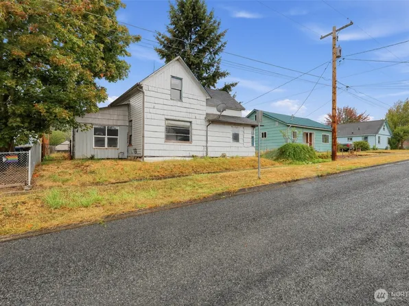 842 NW New York Avenue, Chehalis, WA 98532