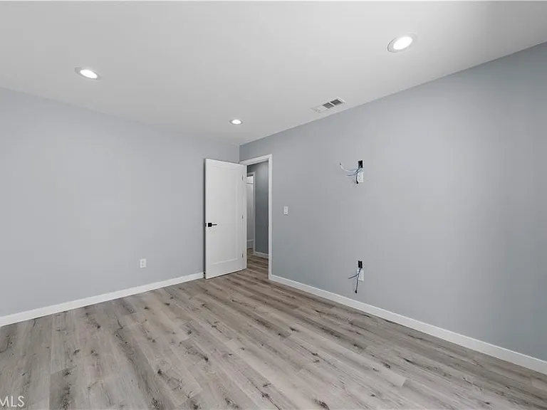 14215 Ragus St — Photo 20