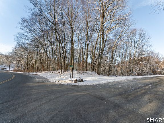 5th image of 167 Fitch Hill Road