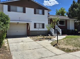 1318 Virginia St, Rock Springs, WY 82901