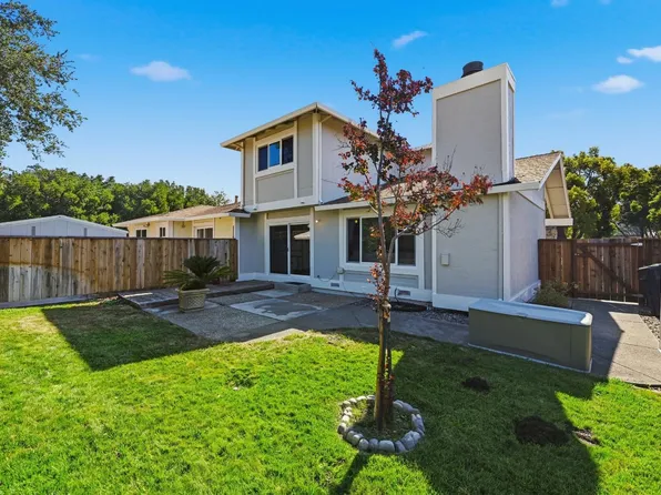 4906 Oakbrook Court, Fairfield, CA 94534