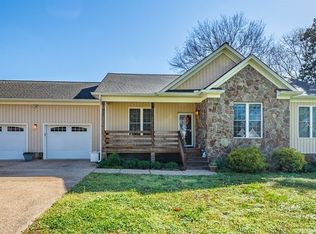 8290 Ellerson Dr, Mechanicsville, VA 23111
