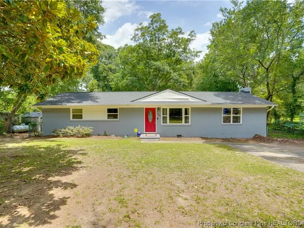 5327 Docia Cir, Fayetteville, NC 28314