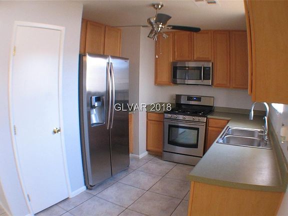 3rd image of 206 Meyers Ave