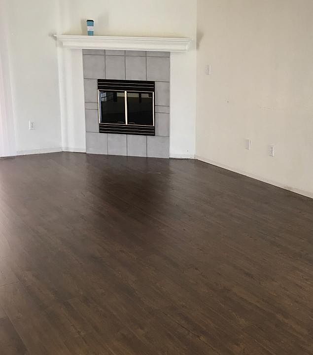2nd image of 15411 E 48th Ter