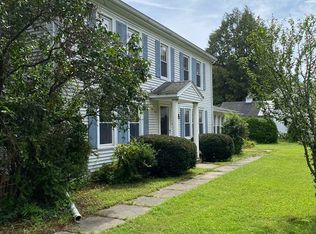 4-4 Six Middle St, Hadley, MA 01035